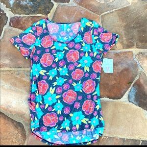 NWT LuLaRoe Women’s classic top